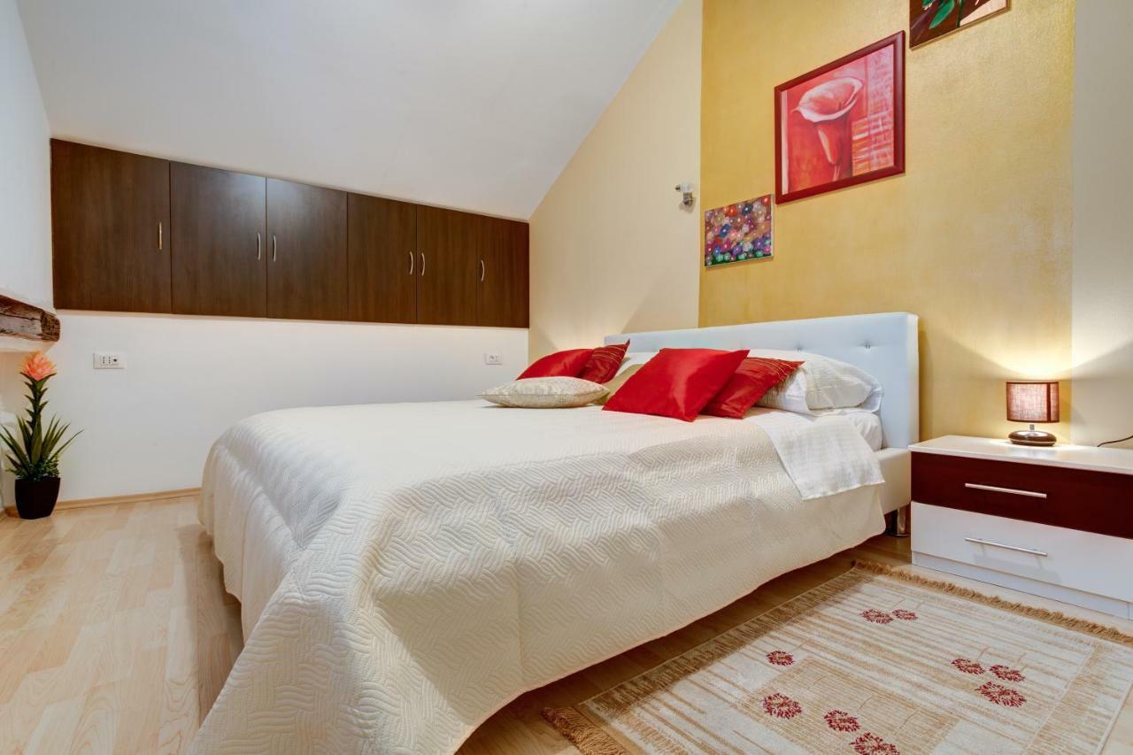 Apartment Welcome Split Bagian luar foto